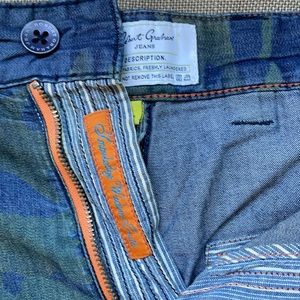 Robert Graham 34 waist camo print cargo shorts